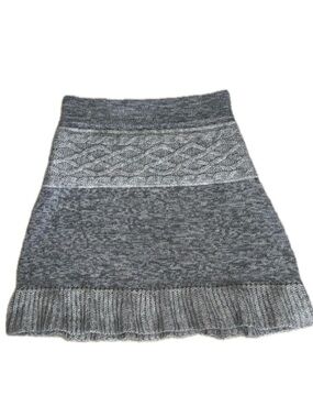 👗❄️ AKINI Chunky Knit Mini Skirt Cable Knit Cozy Winter Scandi Minimal l Sz‎ XS